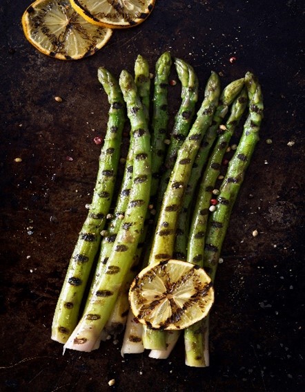 Grilled asparagus with lemon Grilled asparagus with lemon