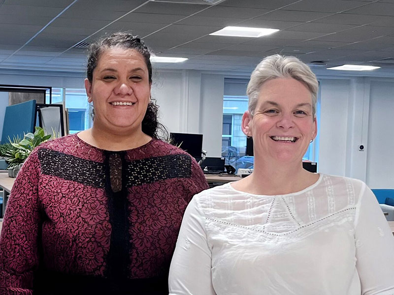 Innovation Team Picture - Office Location Innovation Team - Michaela and Fay