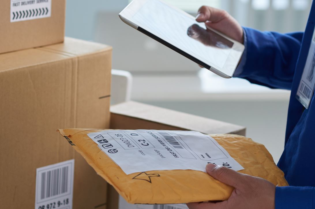 Parcel Scanning Device iPad iPhone Labels and Bar Codes Parcel Scanning Device iPad iPhone Labels and Bar Codes